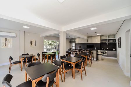 Apartamento à venda com 59m², 2 quartos e 1 vaga Apartamento à venda com 59m², 2 quartos e 1 vagaÁrea comum - Salão de festas