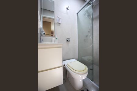 Casa à venda com 142m², 3 quartos e 2 vagasBanheiro da Suíte 2