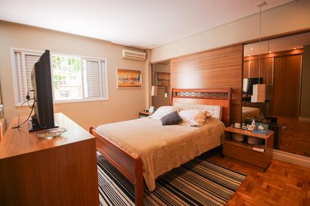 Suíte 1 de casa à venda com 3 quartos, 142m² em Campo Belo, São Paulo