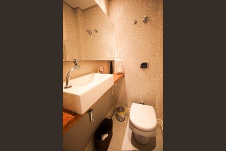 Casa à venda com 142m², 3 quartos e 2 vagasLavabo