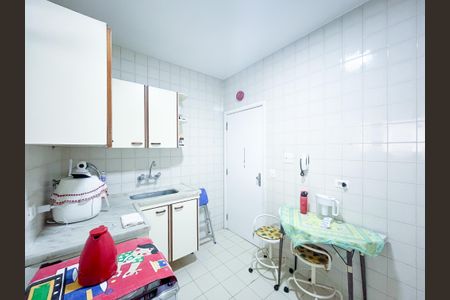 Apartamento para alugar com 75m², 2 quartos e 1 vagaCozinha