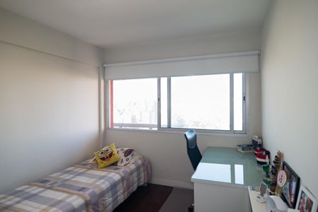 Apartamento à venda com 260m², 3 quartos e 3 vagas Apartamento à venda com 260m², 3 quartos e 3 vagasQuarto 1