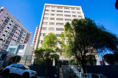 Apartamento à venda com 75m², 3 quartos e 1 vagaFachada