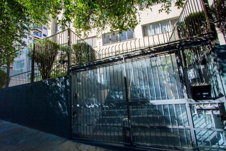 Apartamento à venda com 75m², 3 quartos e 1 vagaFachada