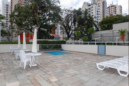 Apartamento à venda com 143m², 3 quartos e 3 vagasÁrea Comum - Piscina