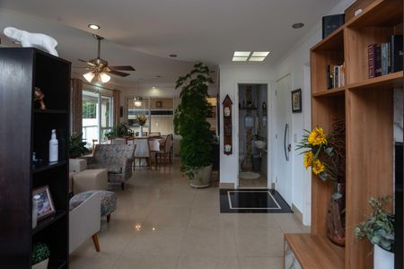 Apartamento à venda com 143m², 3 quartos e 3 vagasSala