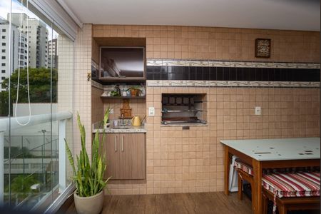 Apartamento à venda com 143m², 3 quartos e 3 vagasVaranda Gourmet