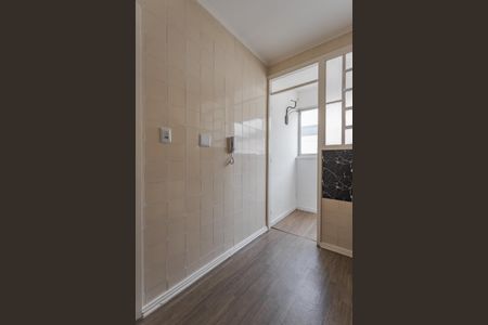 Apartamento à venda com 77m², 2 quartos e 1 vaga Apartamento à venda com 77m², 2 quartos e 1 vagaCozinha