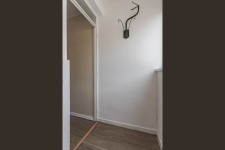 Apartamento à venda com 77m², 2 quartos e 1 vaga Apartamento à venda com 77m², 2 quartos e 1 vagaÁrea de Serviço