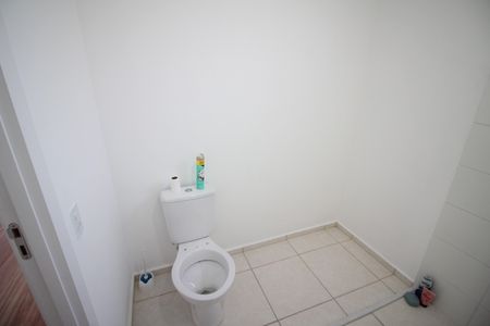 Banheiro de apartamento à venda com 1 quarto, 60m² em Novo Riacho, Contagem