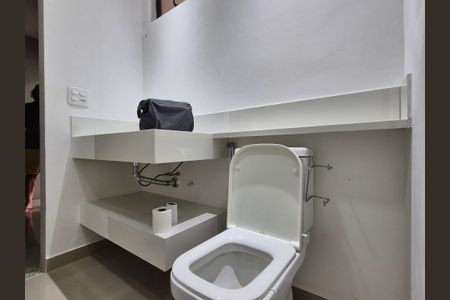 Apartamento para alugar com 160m², 3 quartos e 1 vaga