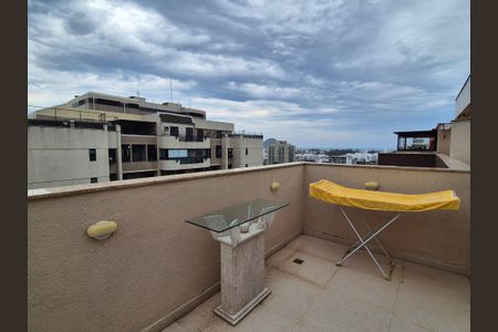 Apartamento para alugar com 160m², 3 quartos e 1 vaga Apartamento para alugar com 160m², 3 quartos e 1 vagaÁrea externa