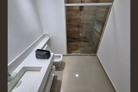 Apartamento para alugar com 160m², 3 quartos e 1 vaga