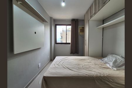 Apartamento para alugar com 160m², 3 quartos e 1 vaga
