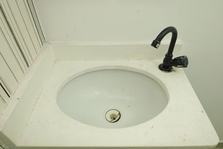 Casa de condomínio à venda com 62m², 2 quartos e 1 vagaBanheiro 2 - Lavabo