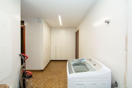 Apartamento à venda com 275m², 4 quartos e 3 vagasAREA DE SERVICO