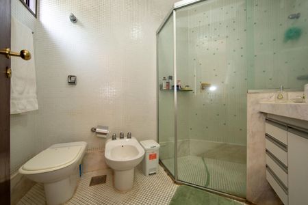 Apartamento à venda com 275m², 4 quartos e 3 vagasBANHEIRO3