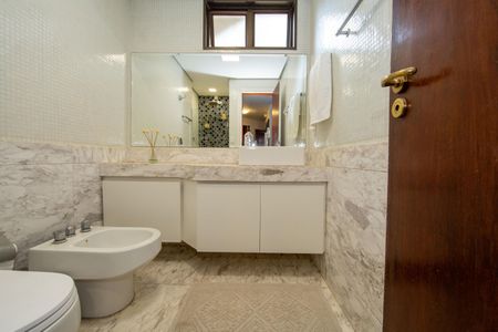 Apartamento à venda com 275m², 4 quartos e 3 vagasBANHEIRO4