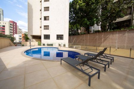 Apartamento à venda com 275m², 4 quartos e 3 vagasPISCINA