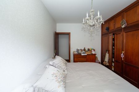 Apartamento à venda com 275m², 4 quartos e 3 vagasQUARTO1