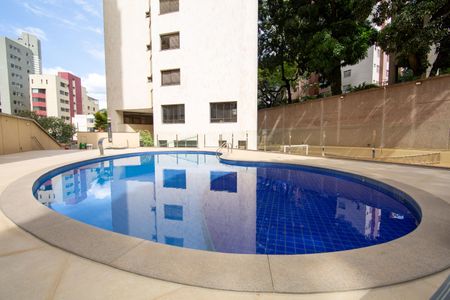 Apartamento à venda com 275m², 4 quartos e 3 vagasPISCINA