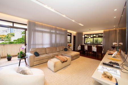 Apartamento à venda com 275m², 4 quartos e 3 vagasSALA