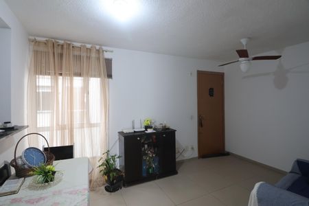 Sala de apartamento para alugar com 2 quartos, 41m² em São José, Canoas