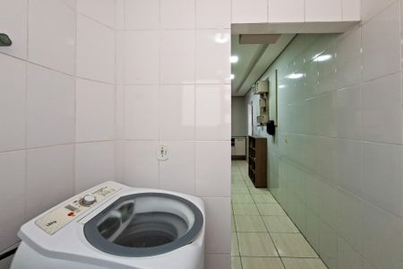 Apartamento para alugar com 144m², 2 quartos e 2 vagas Apartamento para alugar com 144m², 2 quartos e 2 vagasÁrea de Serviço