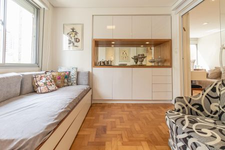 Apartamento à venda com 70m², 2 quartos e 1 vaga Apartamento à venda com 70m², 2 quartos e 1 vagaSala 2 / Quarto