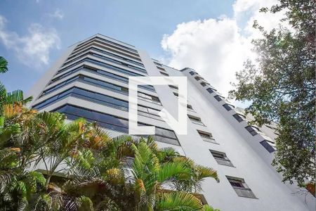 Apartamento à venda com 388m², 4 quartos e 4 vagas Apartamento à venda com 388m², 4 quartos e 4 vagasFachada