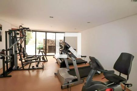 Apartamento à venda com 388m², 4 quartos e 4 vagas Apartamento à venda com 388m², 4 quartos e 4 vagasÁrea comum - Academia