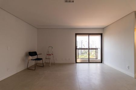 Apartamento à venda com 388m², 4 quartos e 4 vagas Apartamento à venda com 388m², 4 quartos e 4 vagasSala