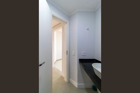 Apartamento à venda com 388m², 4 quartos e 4 vagas Apartamento à venda com 388m², 4 quartos e 4 vagasLavabo