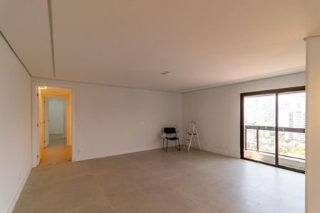 Apartamento à venda com 388m², 4 quartos e 4 vagas Apartamento à venda com 388m², 4 quartos e 4 vagasSala