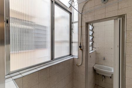 Apartamento à venda com 65m², 1 quarto e 1 vaga Apartamento à venda com 65m², 1 quarto e 1 vagaÁrea de Serviço