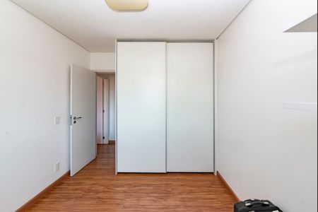 Apartamento à venda com 103m², 2 quartos e 2 vagasQuarto 2