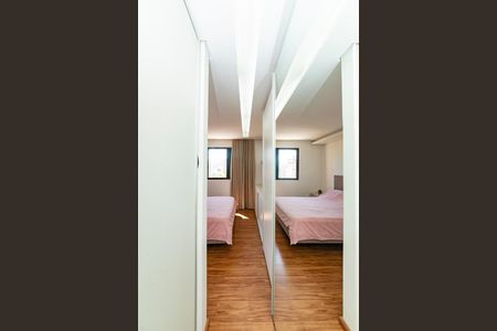 Apartamento à venda com 103m², 2 quartos e 2 vagasSuíte