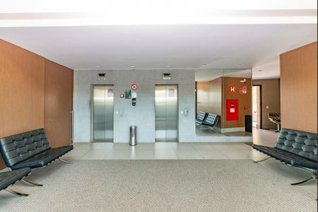 Apartamento à venda com 103m², 2 quartos e 2 vagasHall de entrada