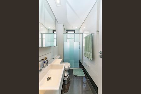 Apartamento à venda com 103m², 2 quartos e 2 vagasBanheiro Social