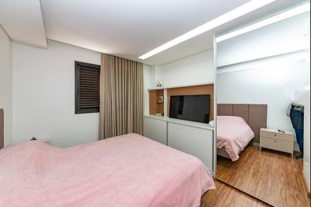 Apartamento à venda com 103m², 2 quartos e 2 vagasSuíte