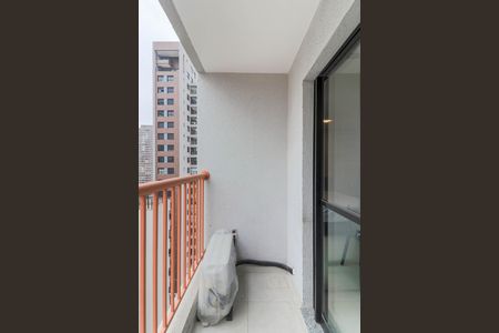 Studio para alugar com 25m², 1 quarto e sem vaga Studio para alugar com 25m², 1 quarto e sem vagaVaranda