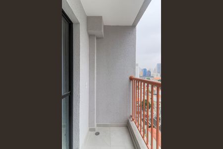 Studio para alugar com 25m², 1 quarto e sem vaga Studio para alugar com 25m², 1 quarto e sem vagaVaranda