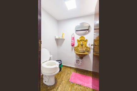 Casa para alugar com 400m², 3 quartos e 2 vagas Casa para alugar com 400m², 3 quartos e 2 vagasLavabo