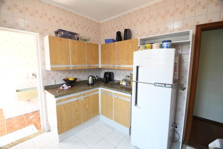 Casa à venda com 270m², 3 quartos e 4 vagasCozinha