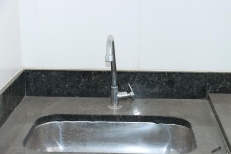 Apartamento para alugar com 82m², 2 quartos e 1 vagaCozinha - detalhe