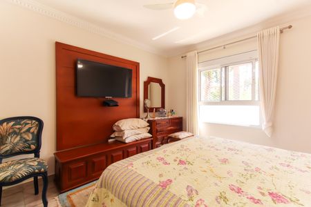 Apartamento à venda com 260m², 4 quartos e 4 vagasQuarto 4 - Suíte