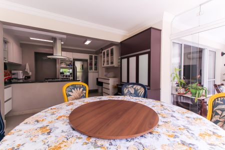 Apartamento à venda com 260m², 4 quartos e 4 vagasChurrasqueira