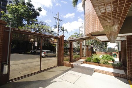 Apartamento à venda com 111m², 2 quartos e 2 vagasÁrea externa