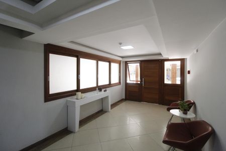 Apartamento à venda com 111m², 2 quartos e 2 vagasHall