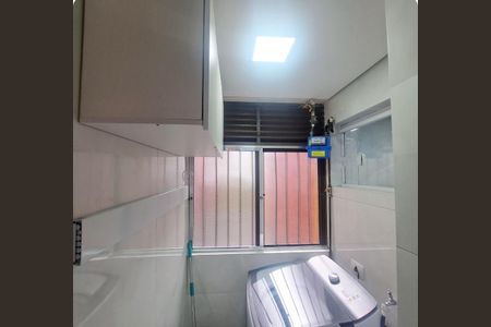 Apartamento à venda com 64m², 2 quartos e 1 vagaÁrea de Serviço